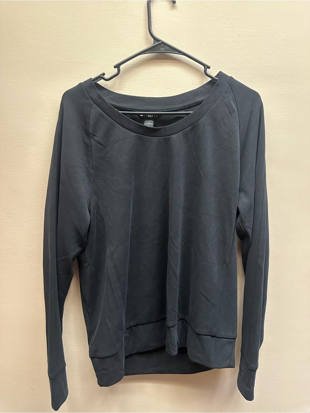 Athleta Black Long Sleeve Crew Sweatshirt